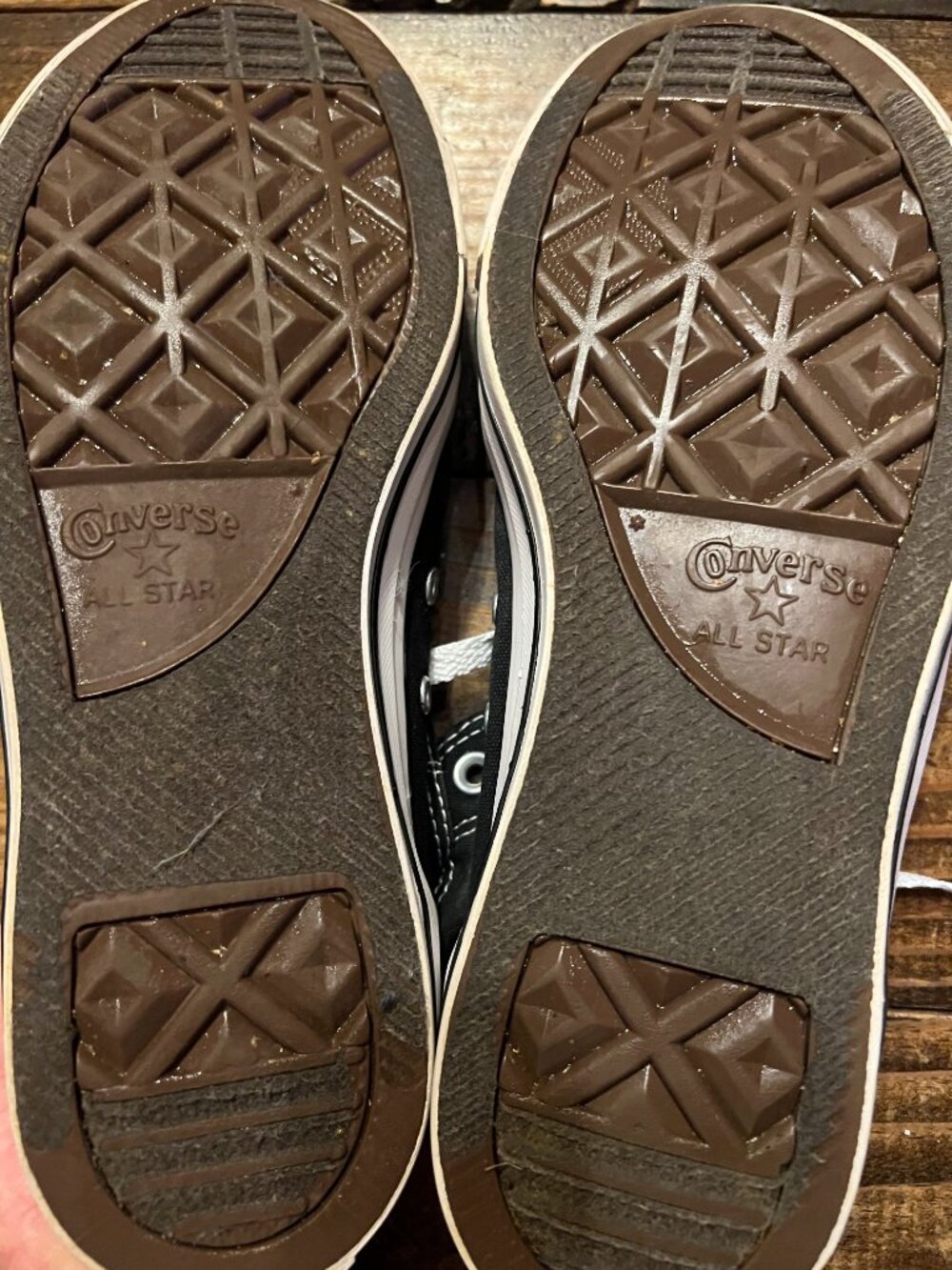 Converse Chuck Taylor All Star Canvas Hi Sneakers Men's 10/Women's size 12 - Picture 4 of 5